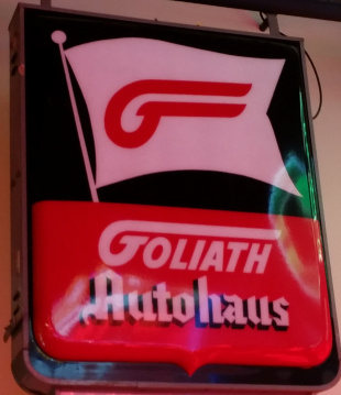  Vintage Leuchtreklame für Goliath Autohaus